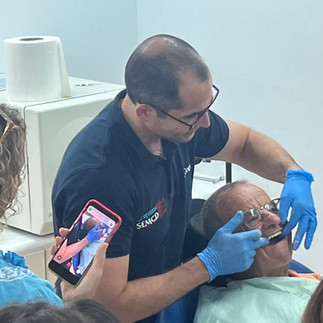 Curs sobre Tècnica de Succió en Pròtesis Completa al CODB