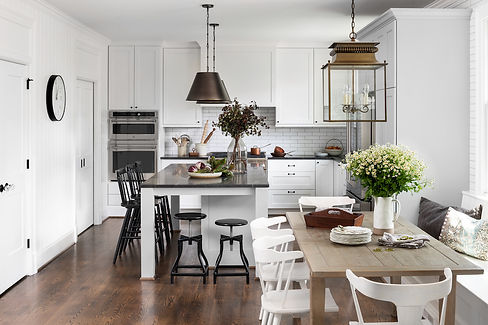 White and black modern farmhouse kitchen by Anderson Wier