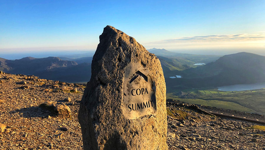 Copa Summit Sign at Bwlch Glas on the Snowdon Hike.jpeg