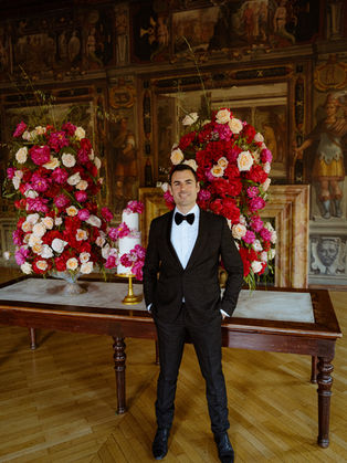como-officiant-roberto.jpg