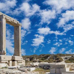The Ultimate Guide to Naxos Greece: 10 Things to Do on the Greek island.