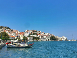 What islands did the film 'Mamma Mia!' use?