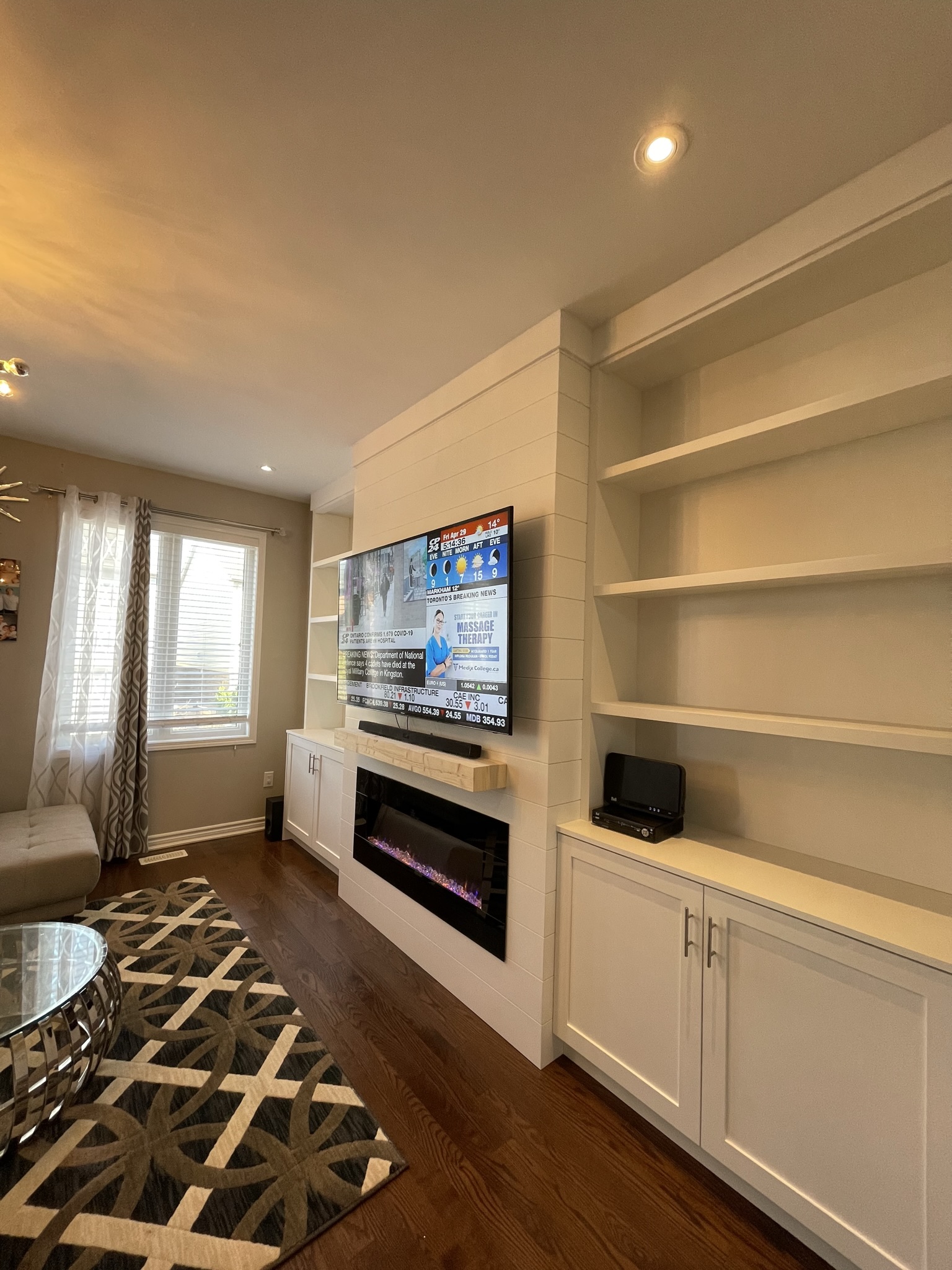 Fireplaces / View 36