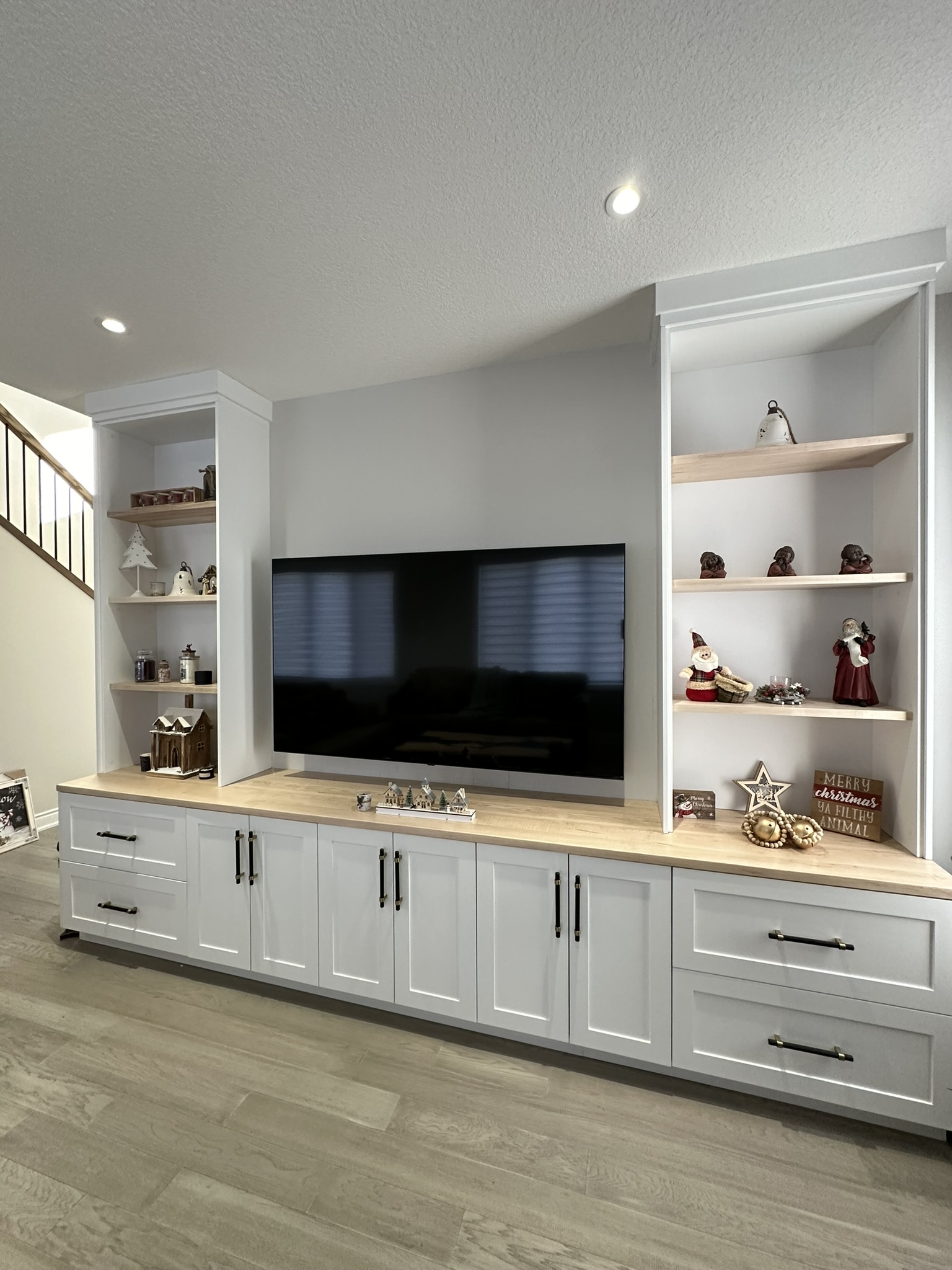 Media units / View 11