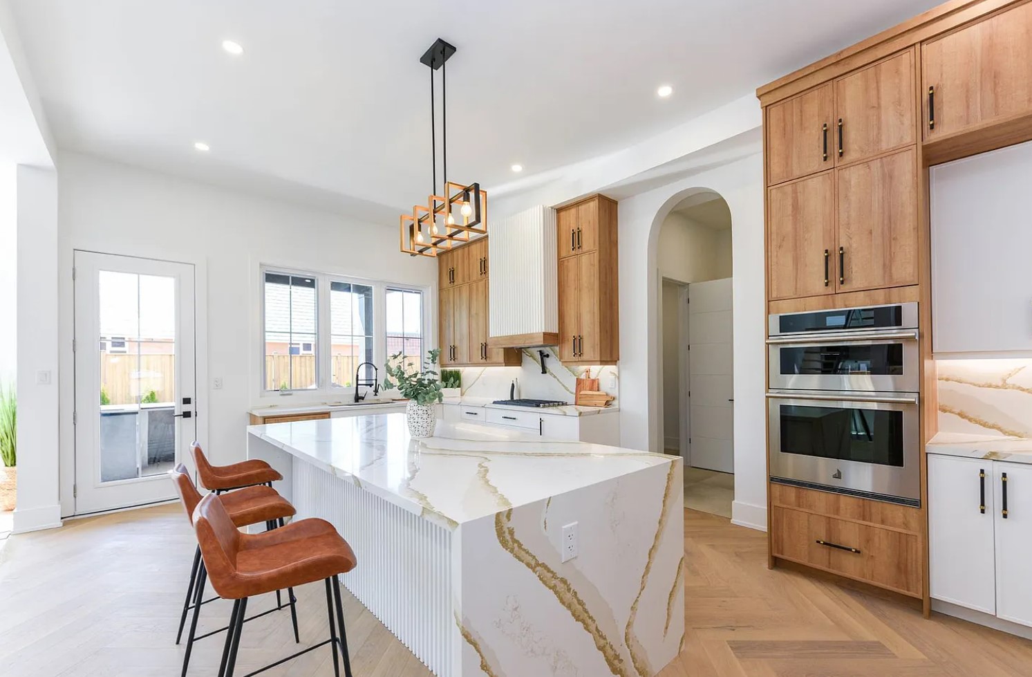 Kitchens / View 12
