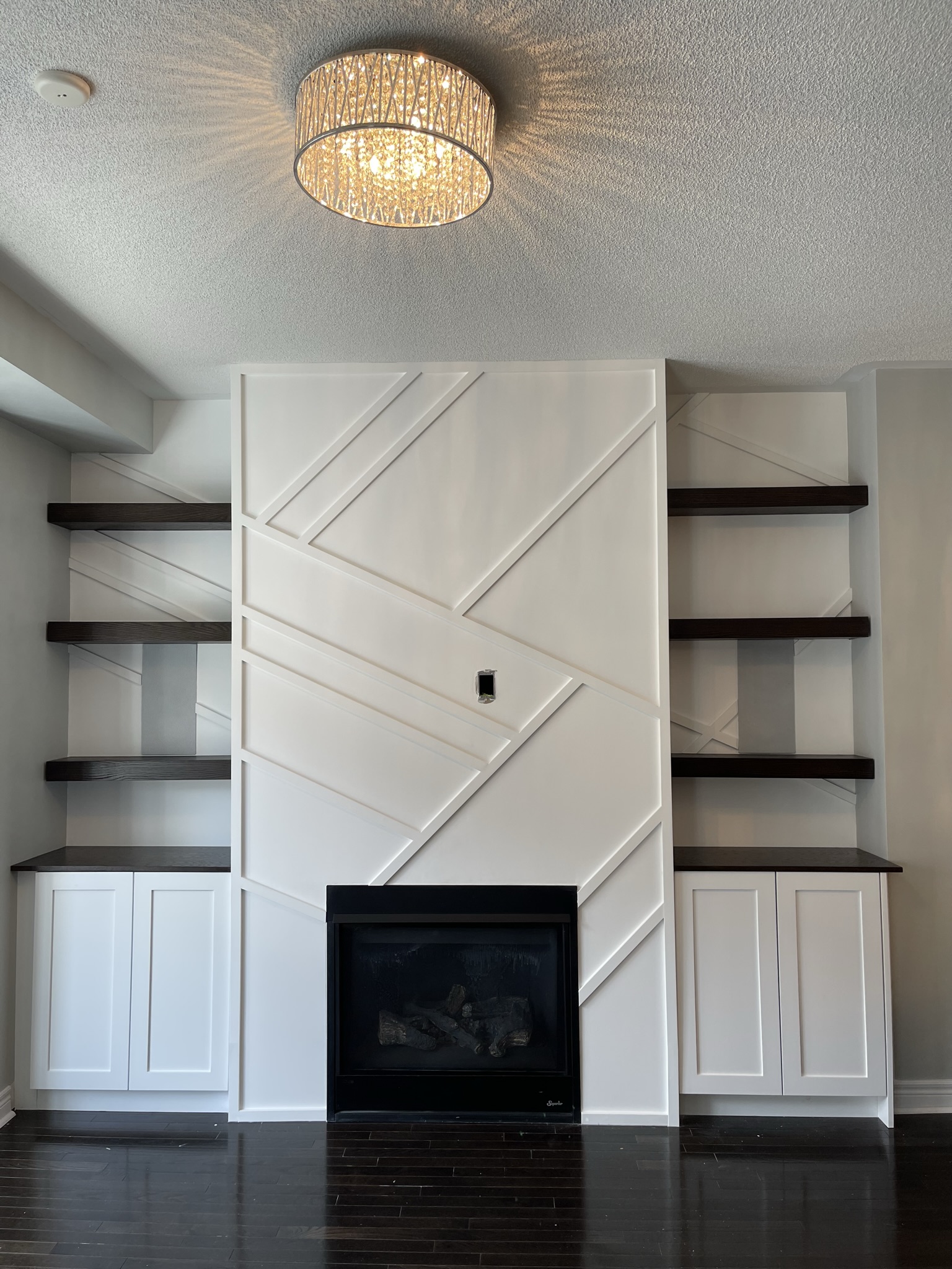 Fireplaces / View 35
