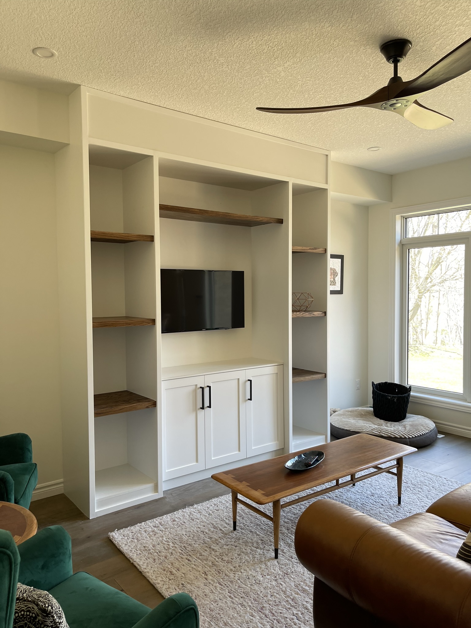 Media units / View 04