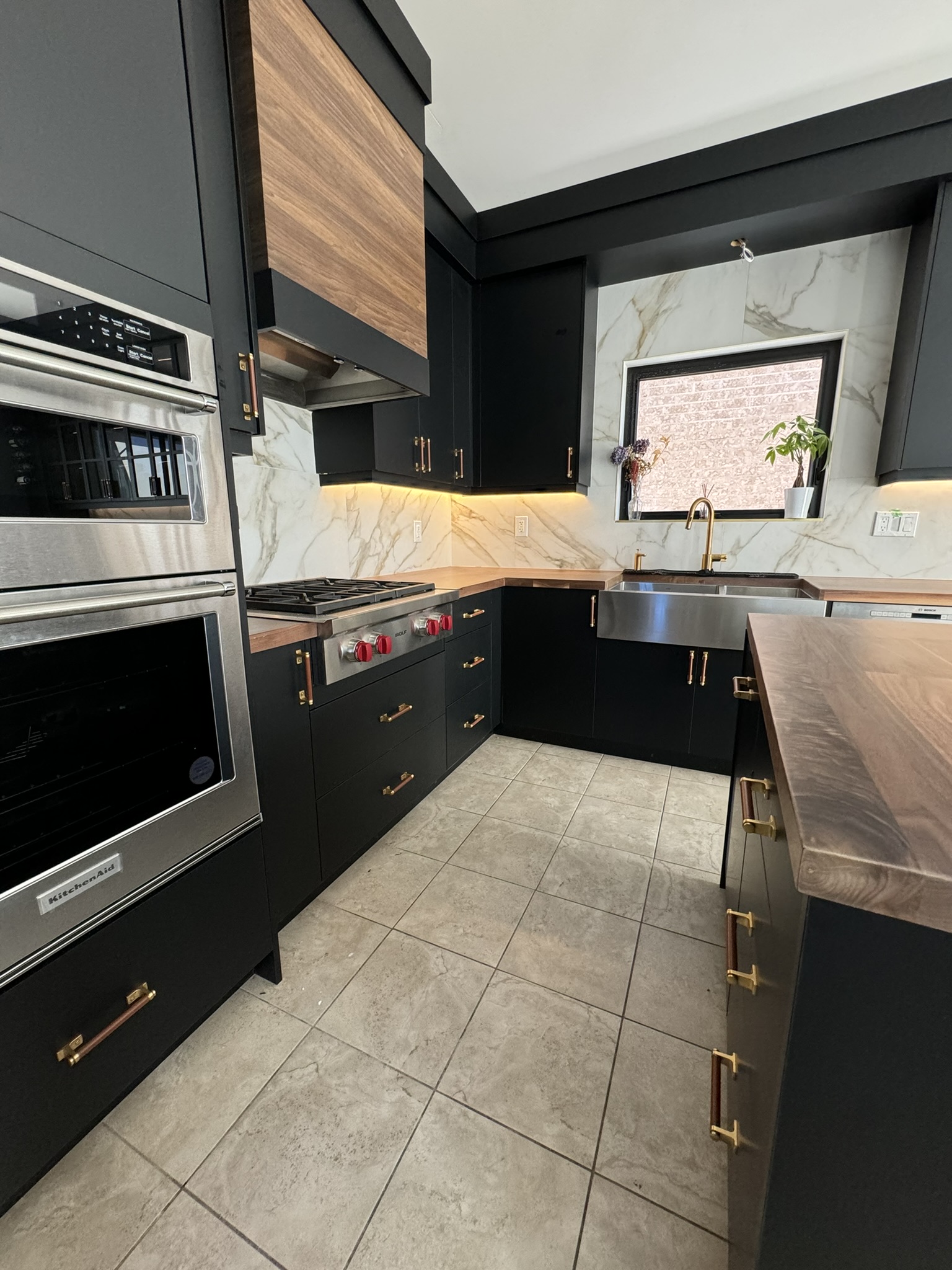 Kitchens / View 44