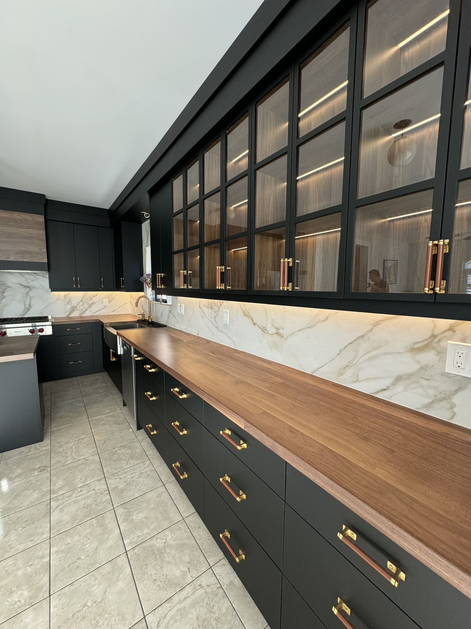 Kitchens / View 37