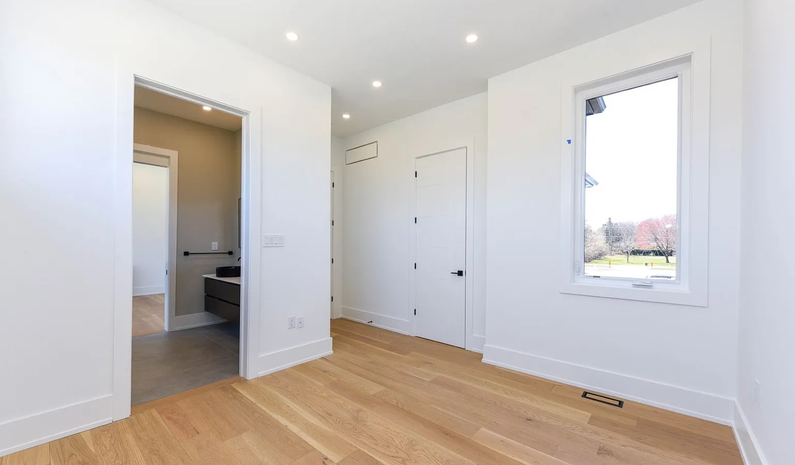 Interiors / View 11