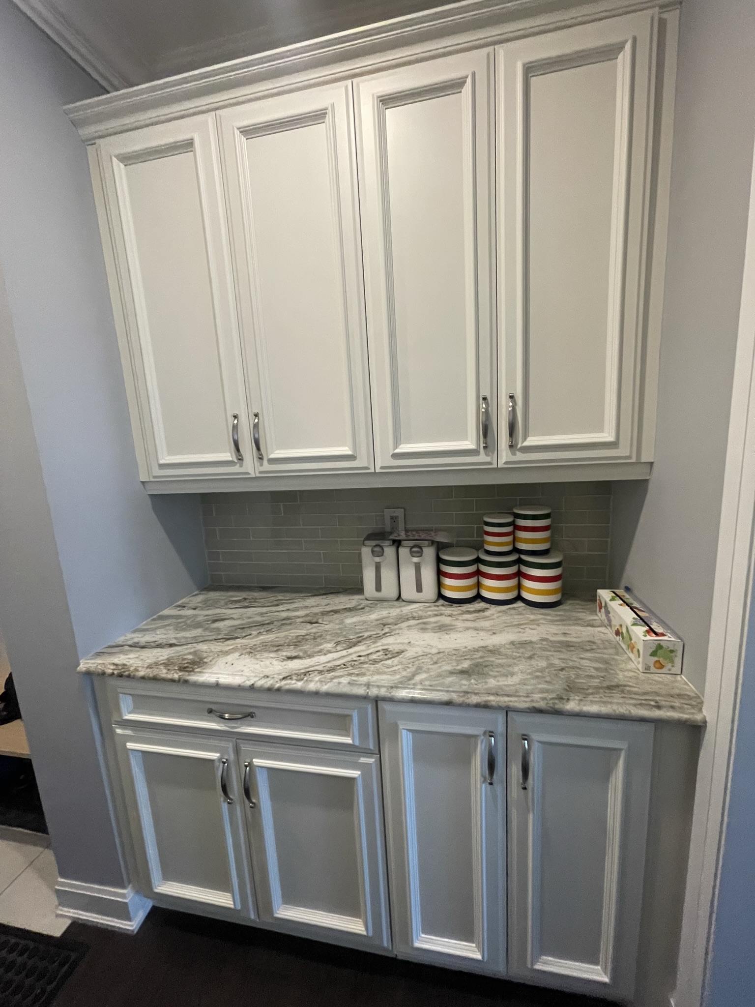 Pantry / View 08