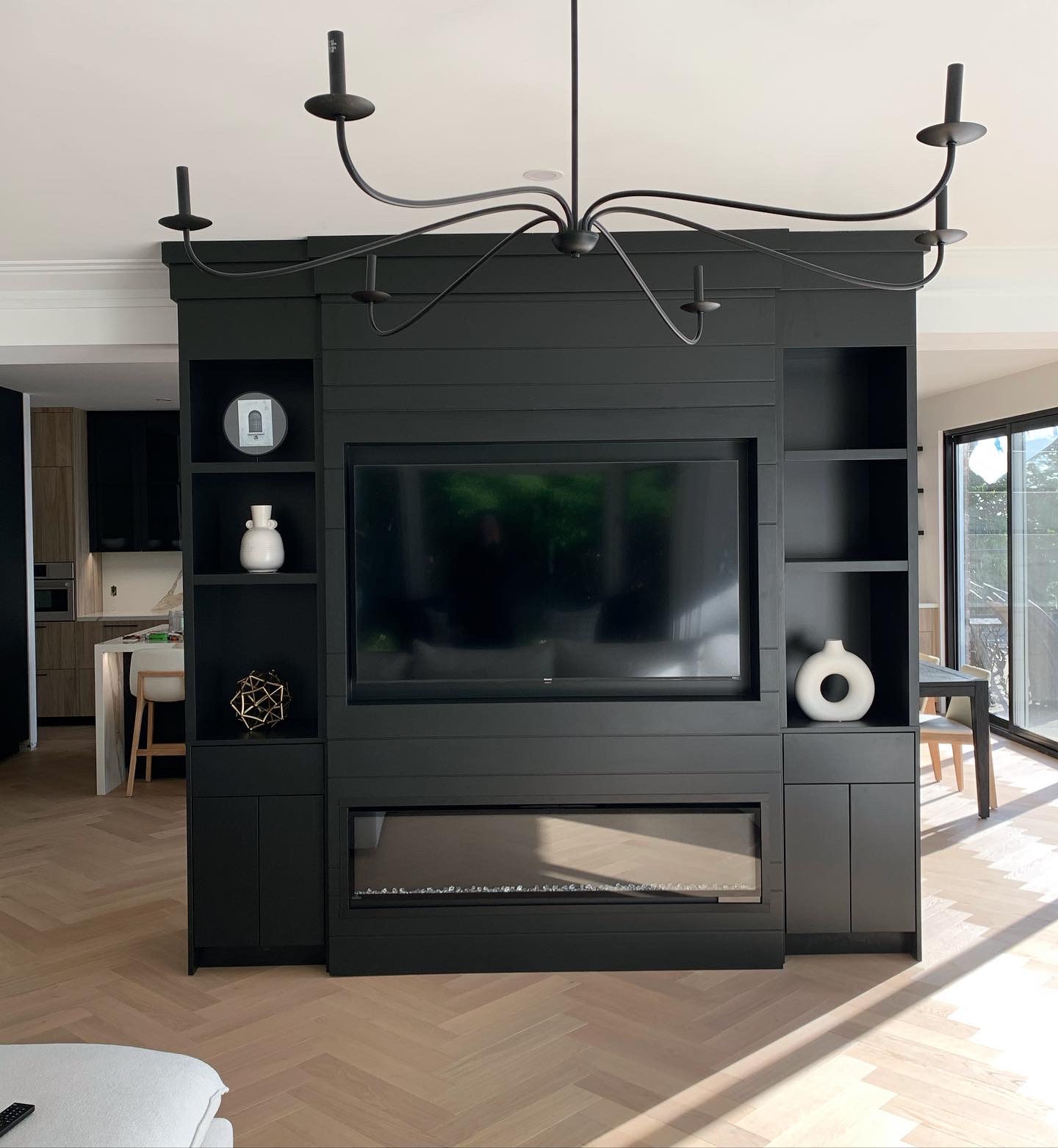 Fireplaces / View 39