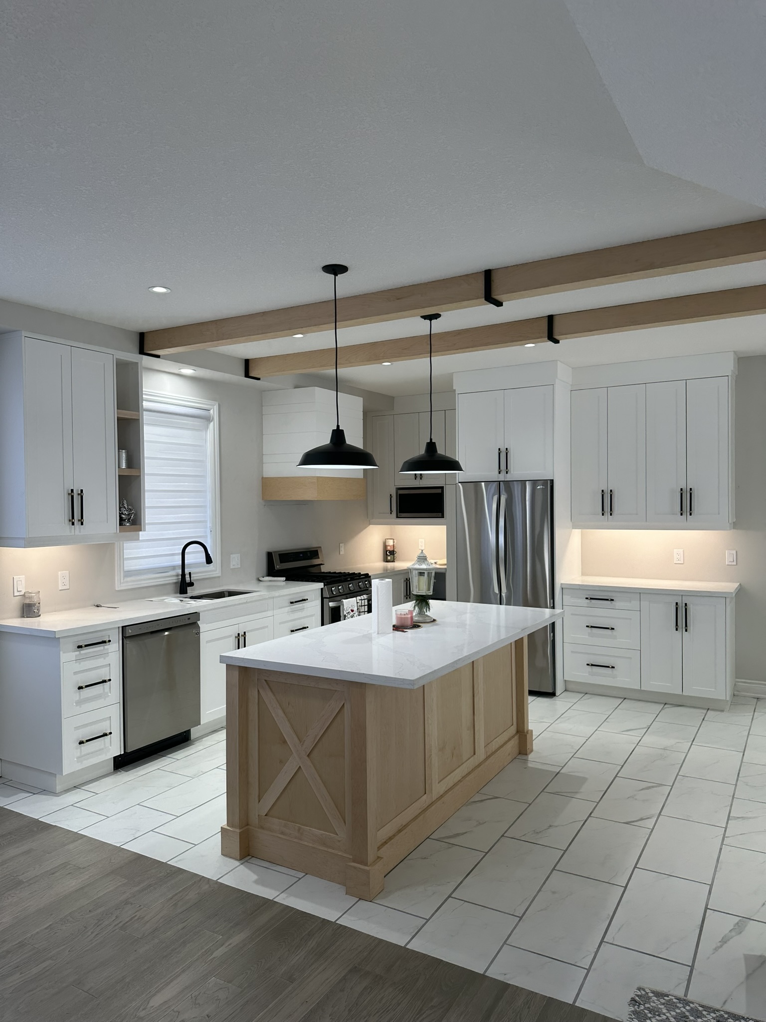 Kitchens / View 62