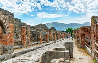 Pompeii ruins