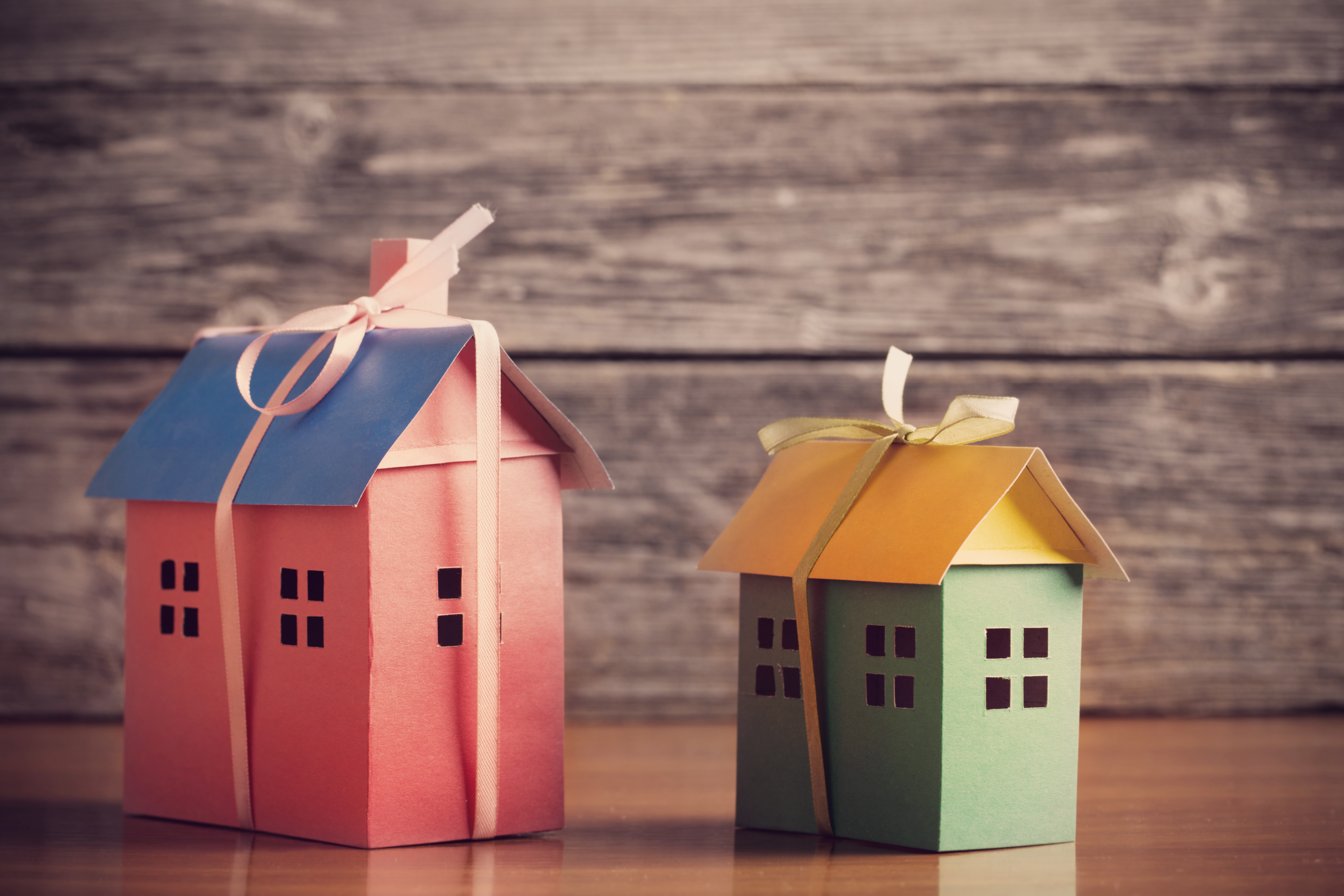 RealEstateAgents