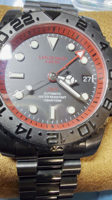 Miniatura: Reloj  GMT rojo de acero negro