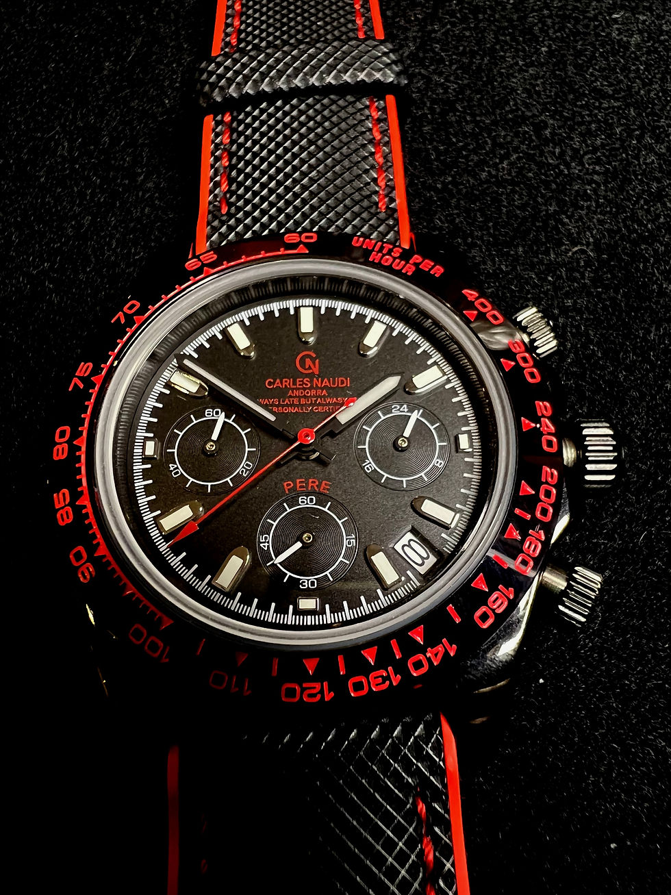 Reloj Chrono rojo y negro