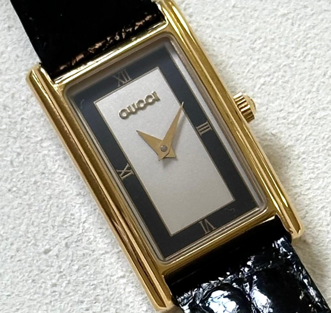 Gucci 2600L