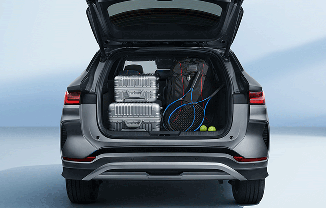 stylish-spacious-sealion6-phev-hybrid-dm-technology-hero-desktop-660px-420px.gif