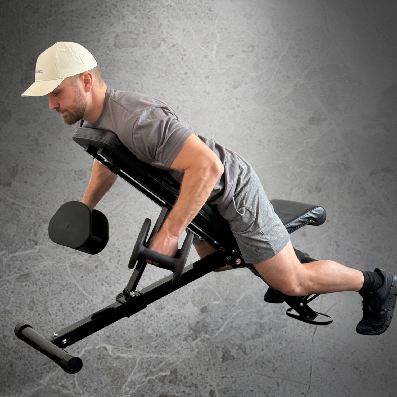 Homme faisant des Rows avec Haltères Duhamel