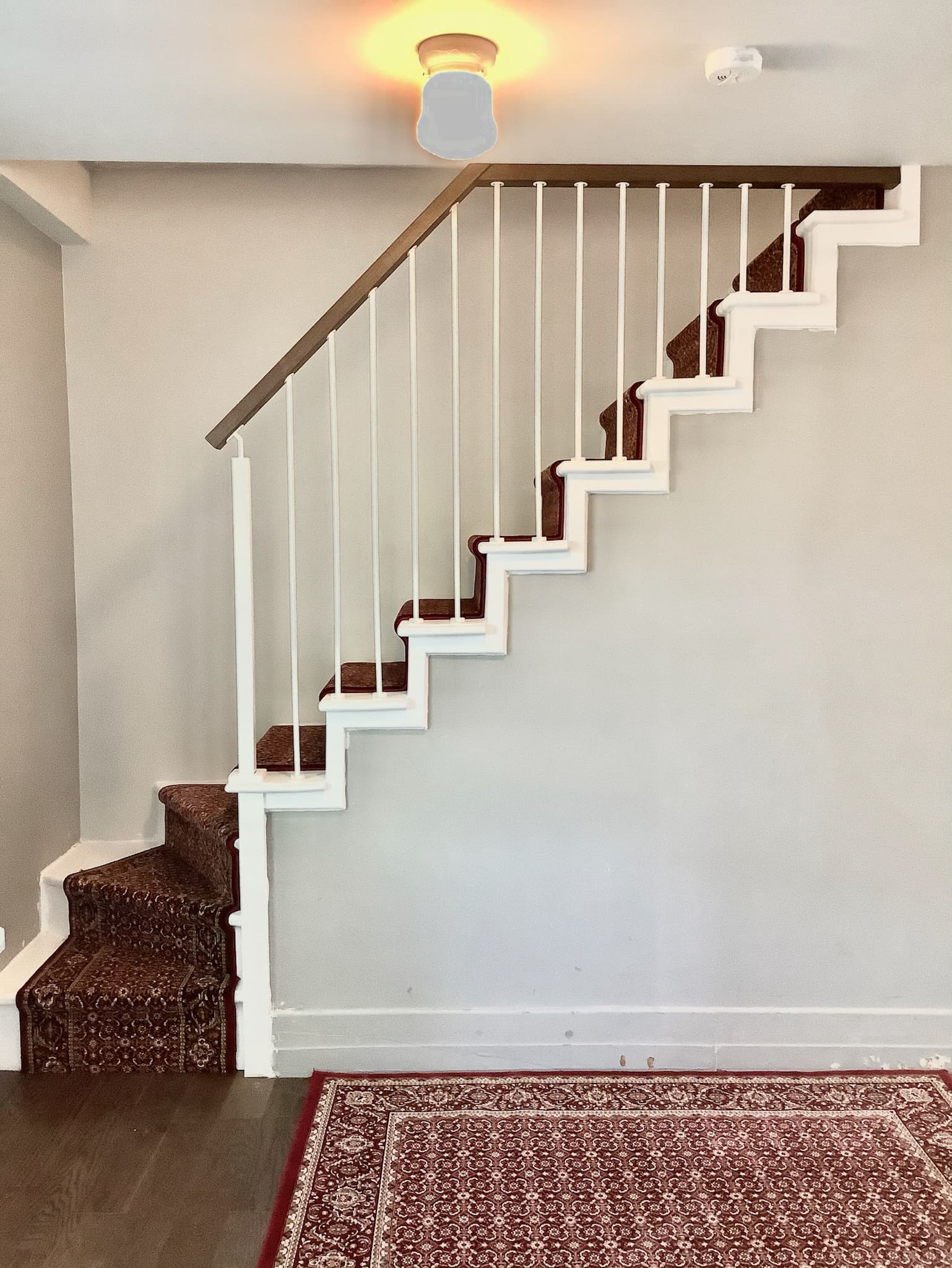 Escaliers sur mesure Rénovaxe Inc.