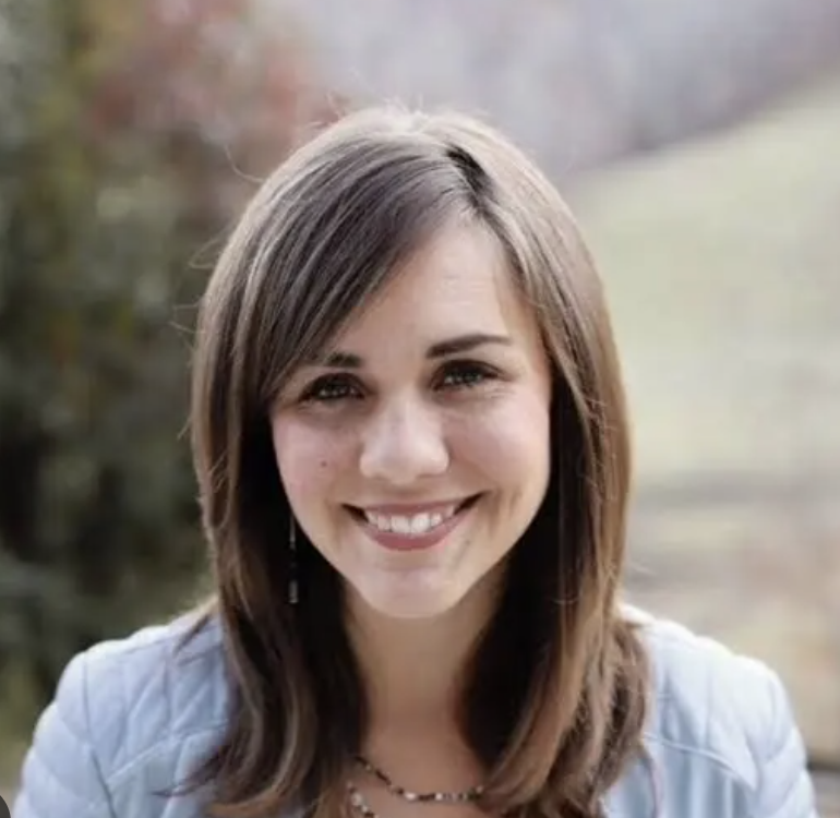 Writer: Amanda Opelt