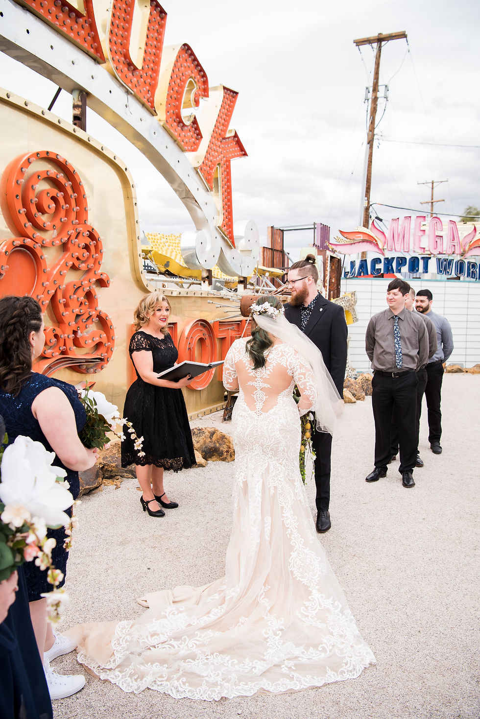 neon museum, neon museum wedding, neon museum elopement, las vegas wedding, las vegas elopement, las vegas elopement photographer, vegas elopement photographer, las vegas, wedding portraits, vegas wedding ideas, downtown las vegas, vegas bride, modern bride, offbeat bride, wedding, wedding inspiration, nevada weddings, destination wedding, destination wedding photographer