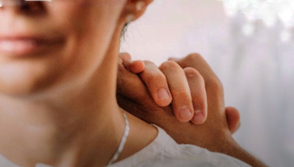 Sesión de Reiki en Torrejón de Ardoz | Aza Retiros & Terapias