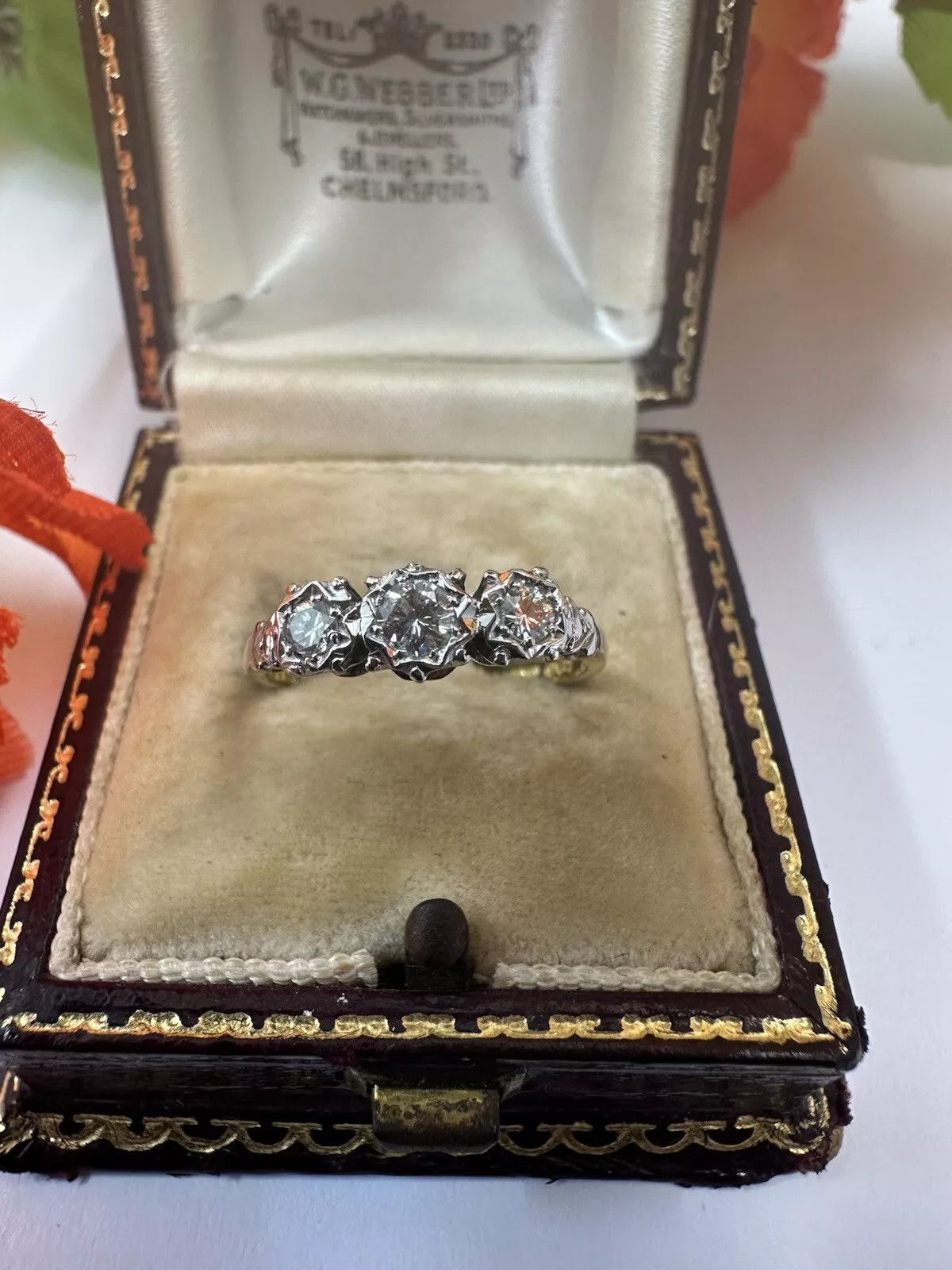 18ct Diamond 3 Stone Ring Hallmarked Size m Yellow Golf