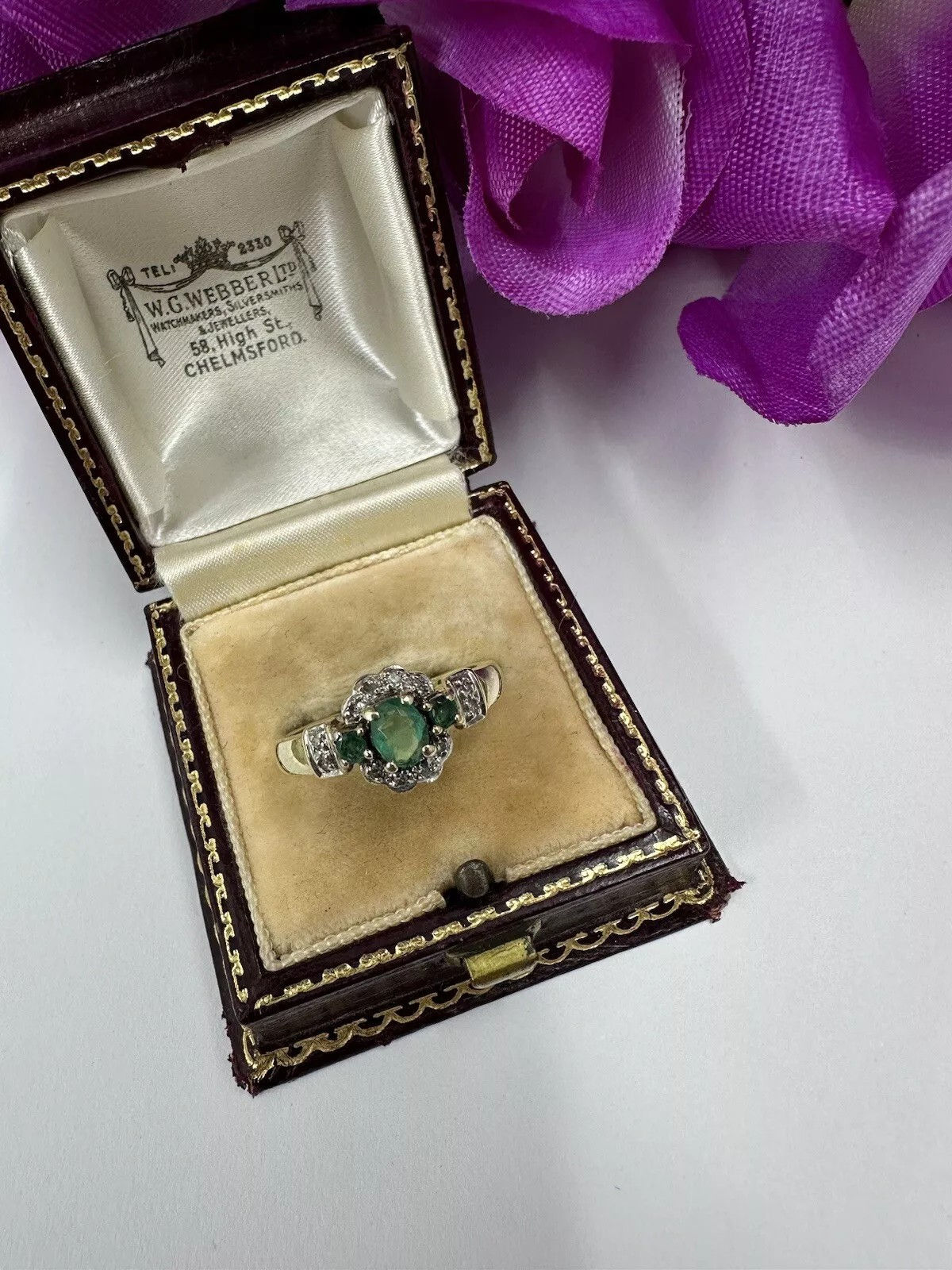Emerald and Diamond Ring 9ct