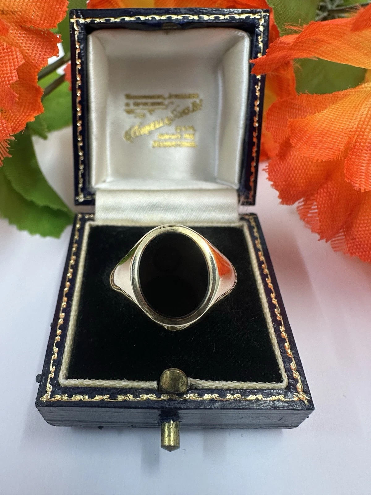 Gents 9ct Onyx Signet Ring Yellow Gold