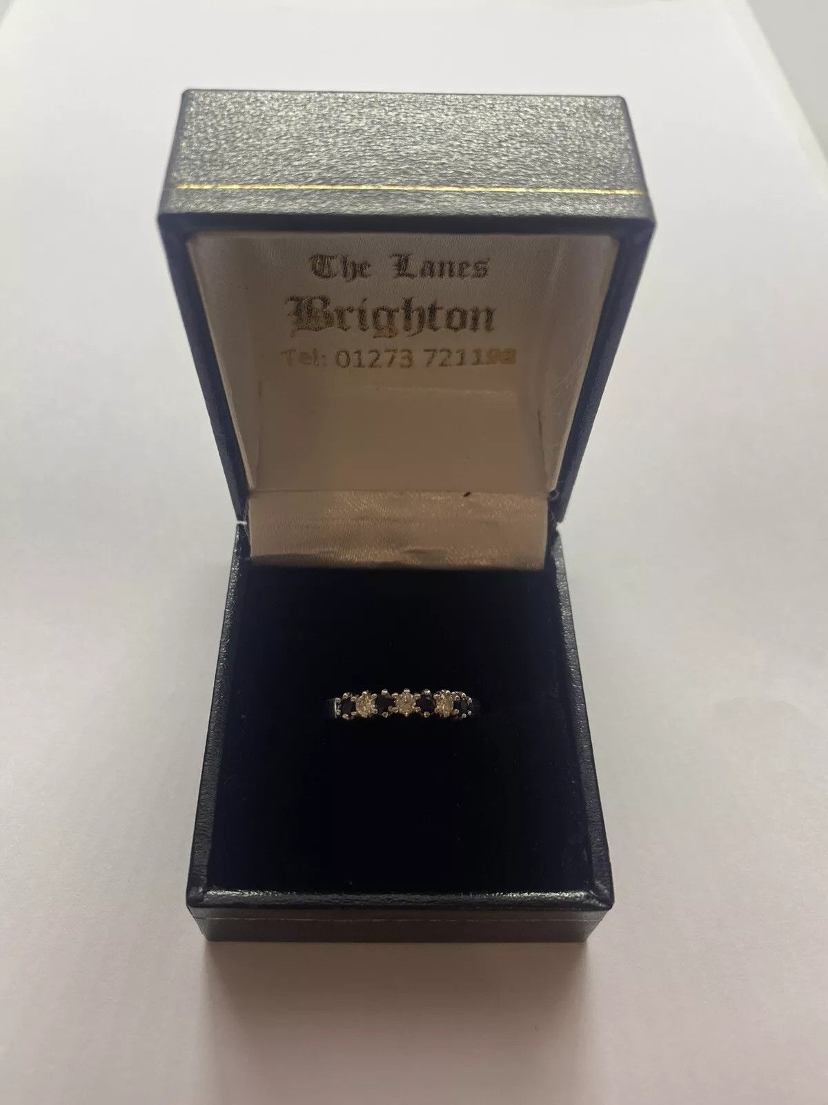 18 ct diamond sapphire ring