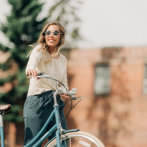 How to protect your eyes from UV damage?
