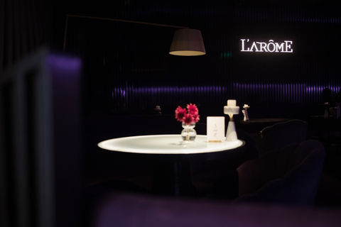 Signature dining atmosphere by France Larome Group