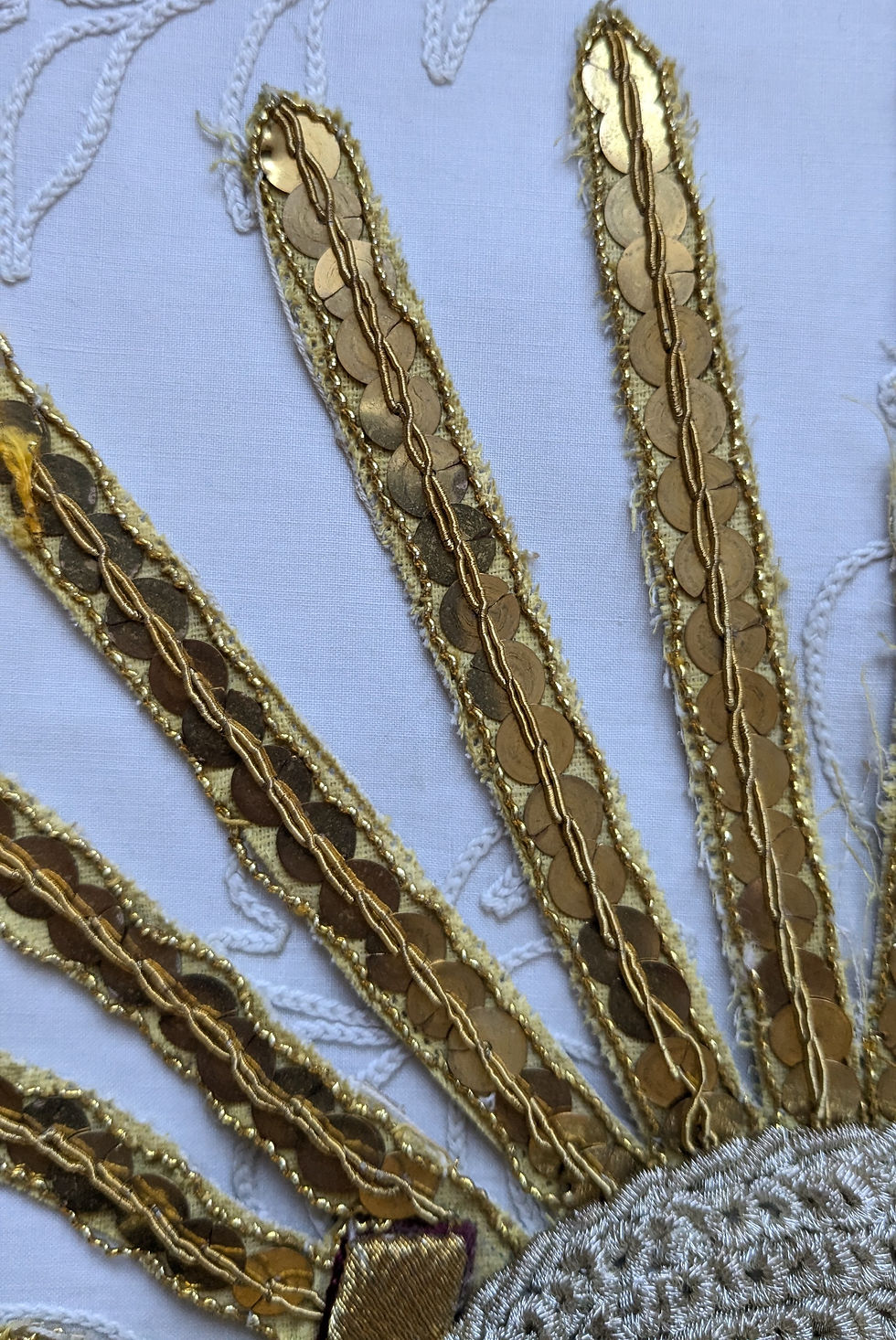 Thumbnail: Lrg. Antique Vestment Applique Depicting a Lamb