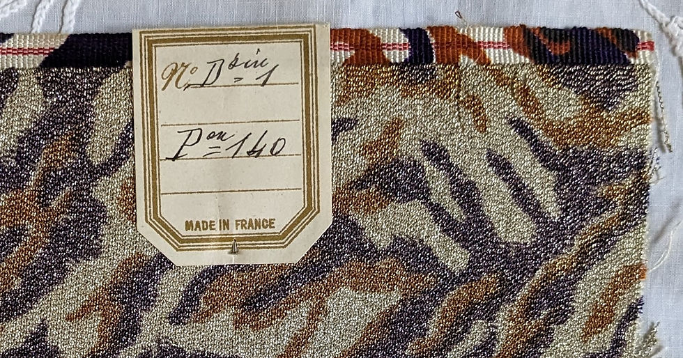 Thumbnail: Antique Sample Card 3 Pieces Lame Fabrics For Shoes