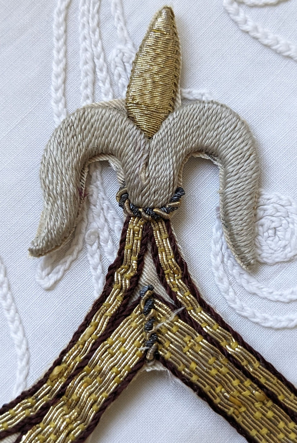 Thumbnail: Vintage Gold Work Chasuble Embroidery Fleur de Lys