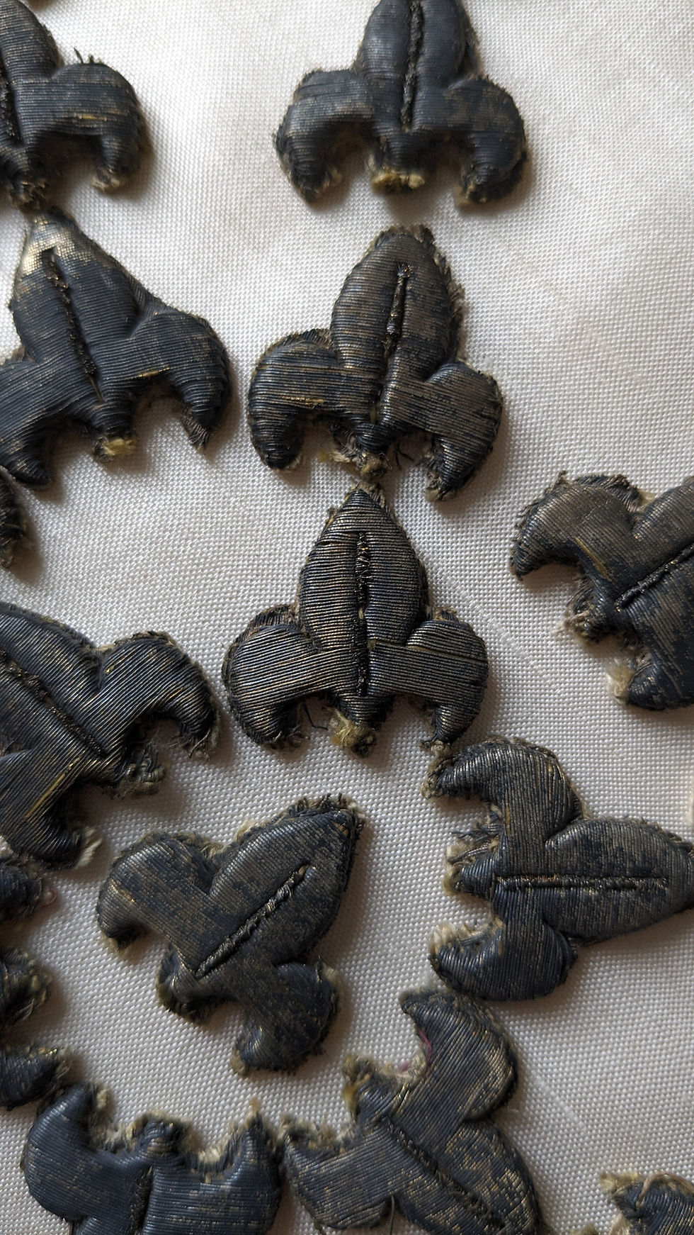 Thumbnail: A Lot of 41 "Fleur de Lys" Metallic Appliques 19th Century
