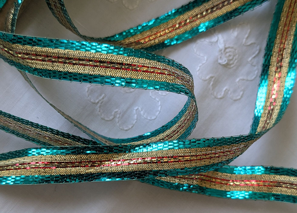 Thumbnail: Vin. Metallic Lame Ribbon Green Gold Red French