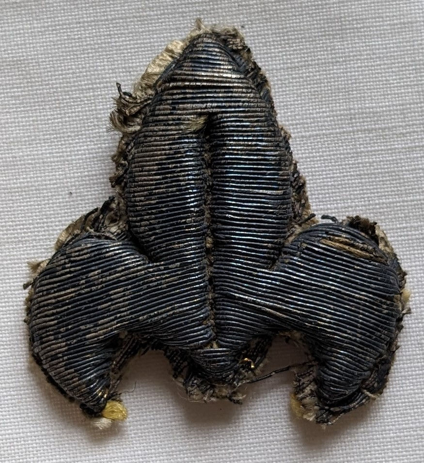 Thumbnail: A Lot of 41 "Fleur de Lys" Metallic Appliques 19th Century