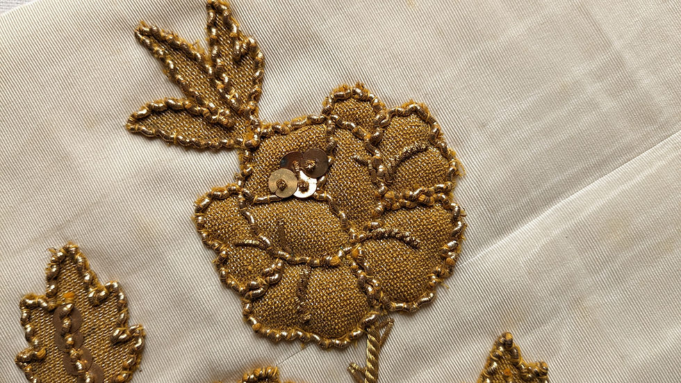 Thumbnail: Two Matching Vintage Gold Metallic Lame Appliques