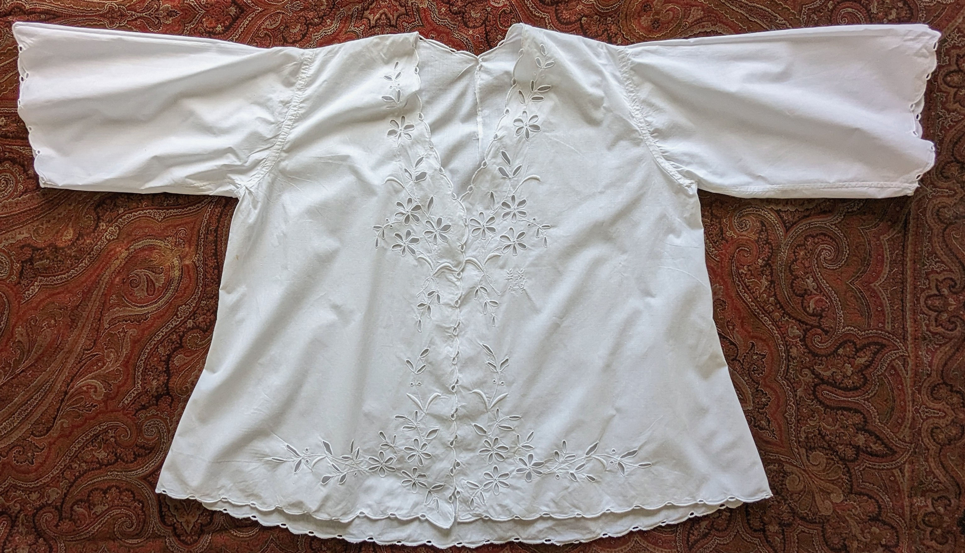Vintage French White Cotton Blouse w/Hand Done Embroidery & Cutwork