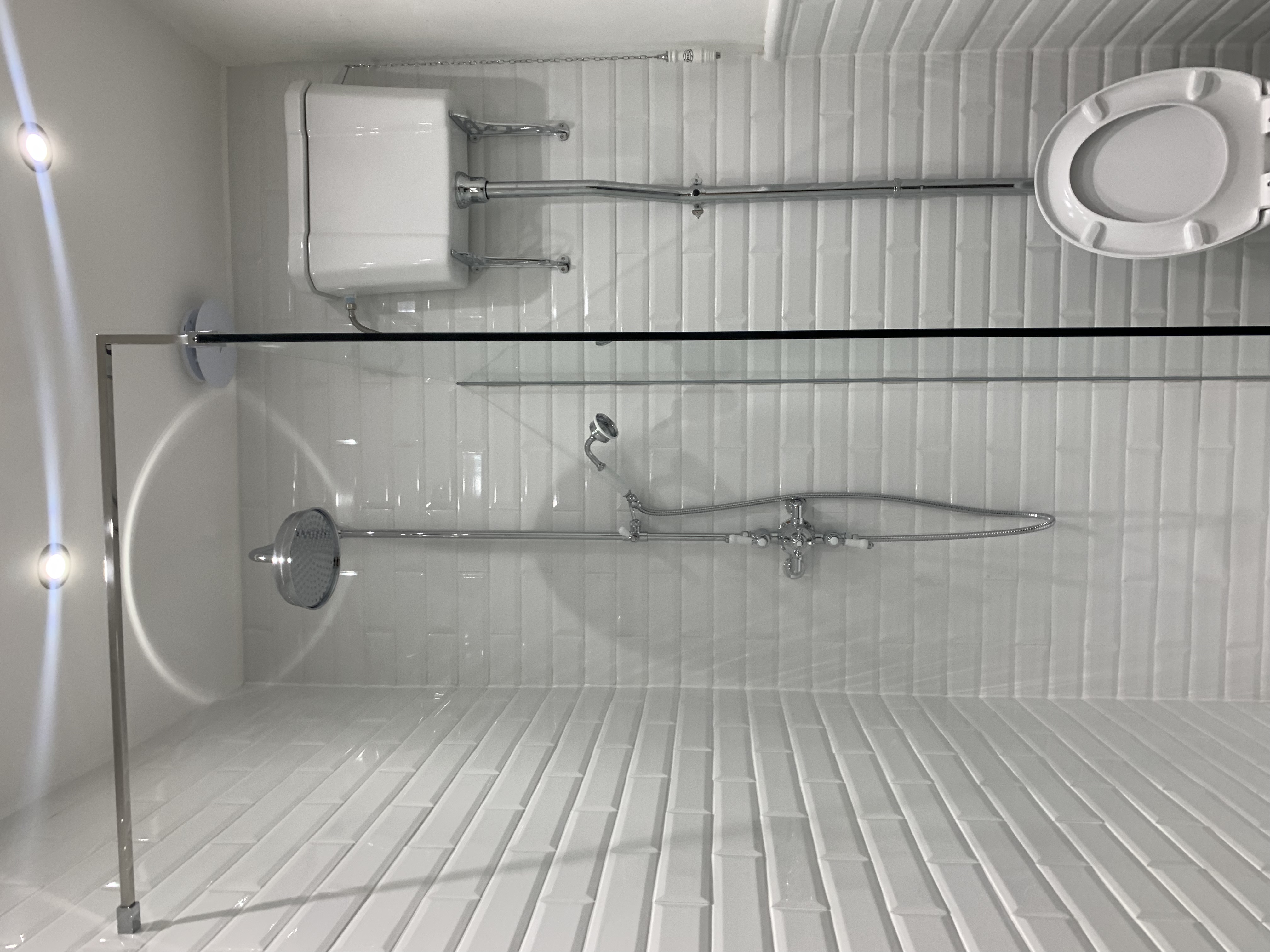 Bathroom renovation — photograph 5