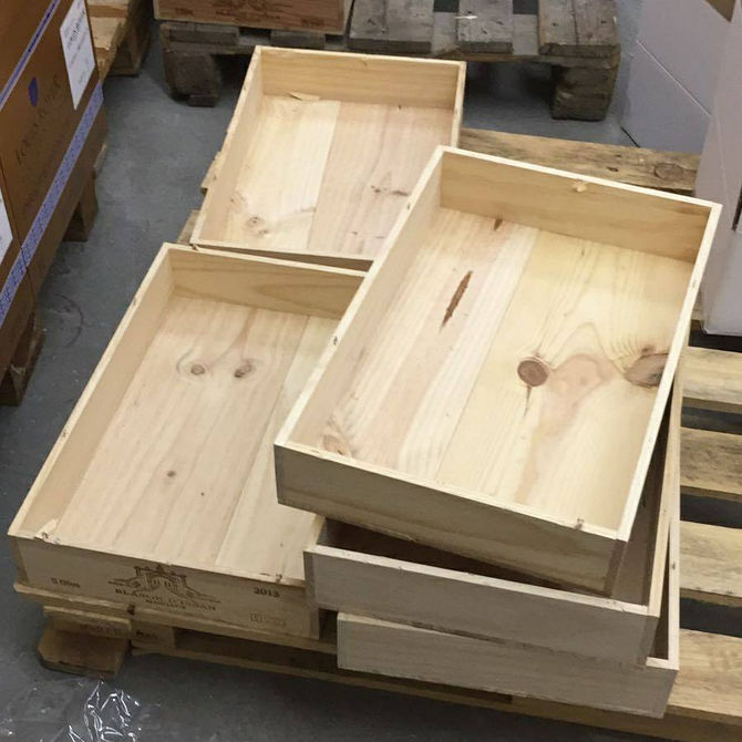 Free red wine boxes again!!