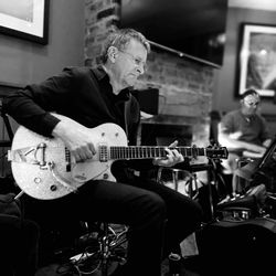 Colin at The Swan 14.04.23