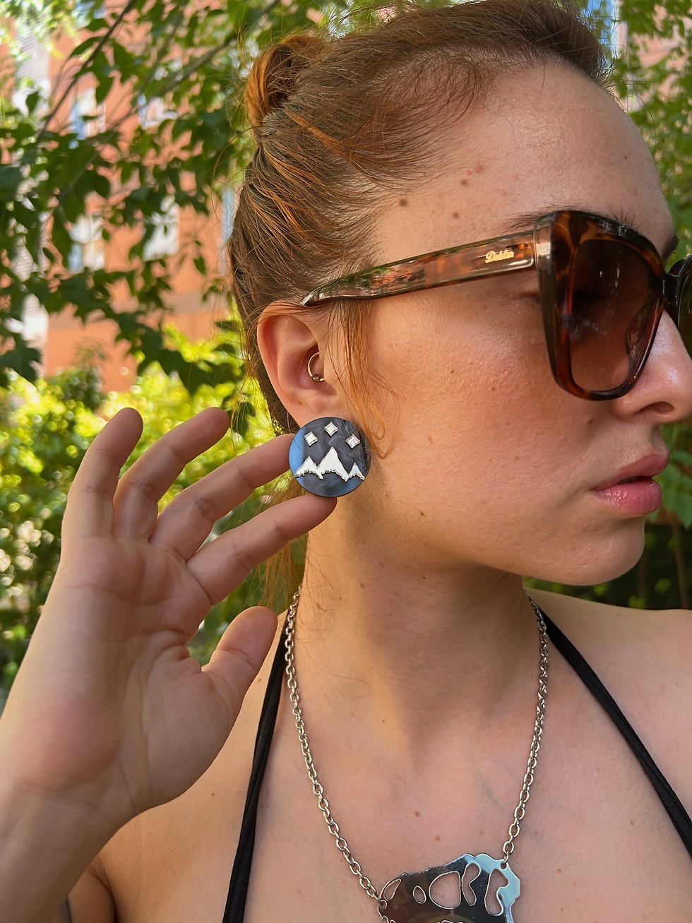 Pendientes velaris metacrilato con enganche de acero quirúrgico 