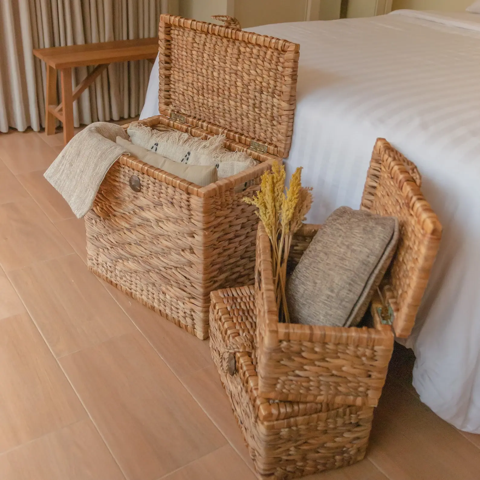 Woven Laundry Basket with Lid for Everyday Storage