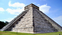 Recorriendo la milenaria ciudad maya de Chichén Itzá