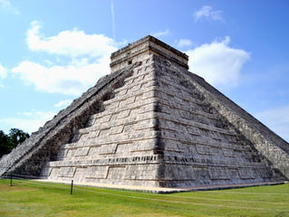 Recorriendo la milenaria ciudad maya de Chichén Itzá