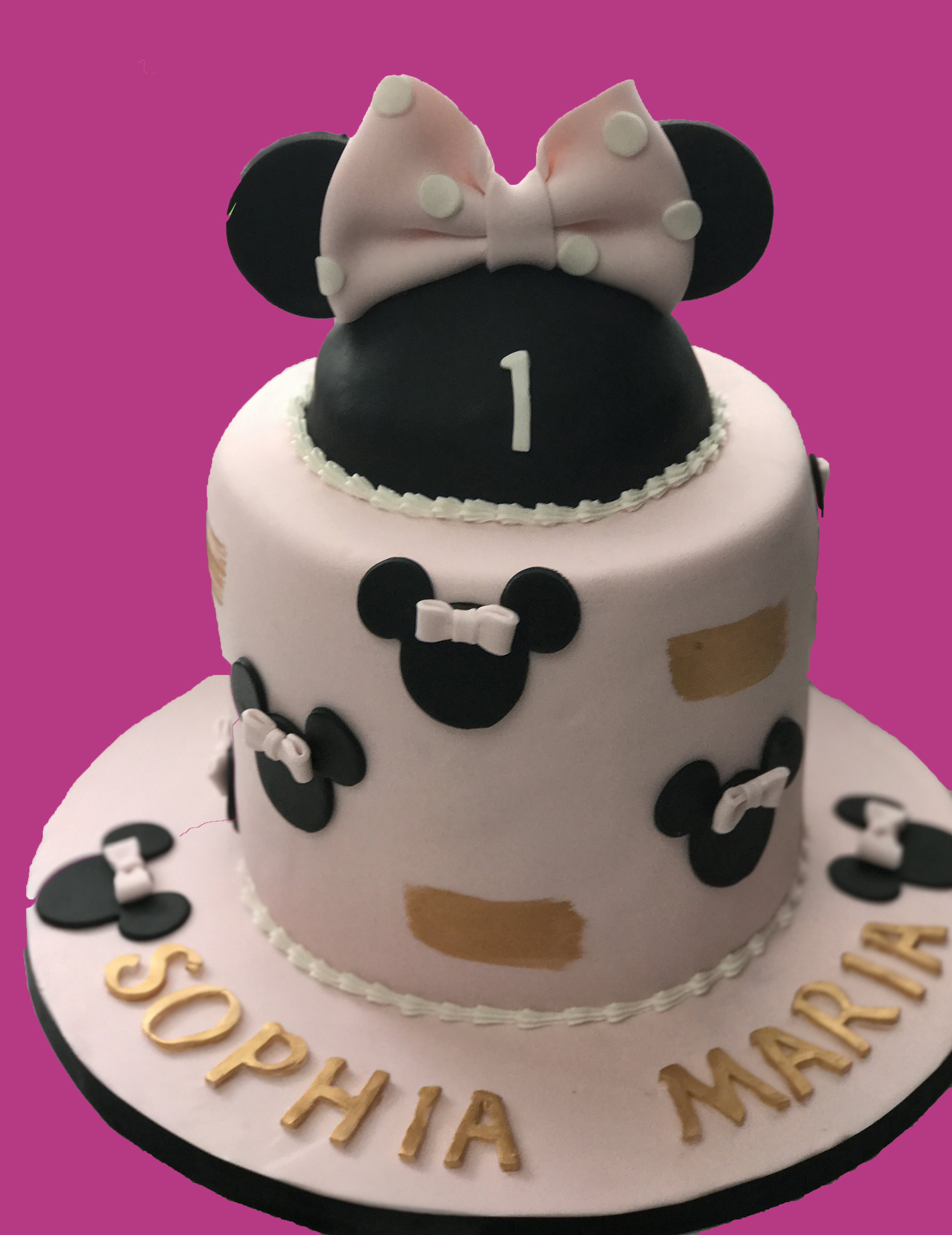 Minnie Mouse cake